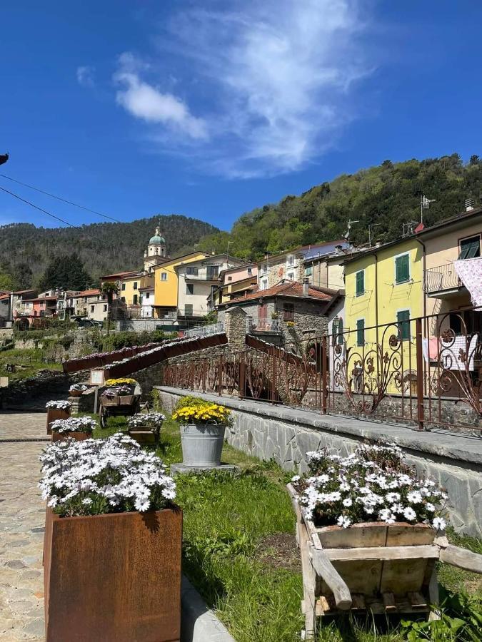 Il Borgo Apartment ปิโญเน ภายนอก รูปภาพ